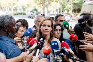 Vox desoye la prohibición de Delegación y exige el cierre de los 'centros ilegales' desde Hortaleza