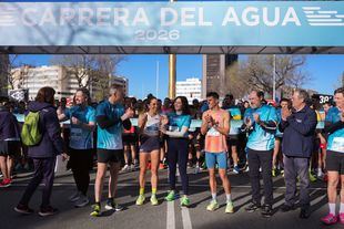 Ayuso participa en la Carrera del Agua para celebrar el 175 aniversario de Canal