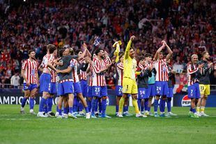 Los jugadores del Atlético celebran el pase a semifinales de Champions