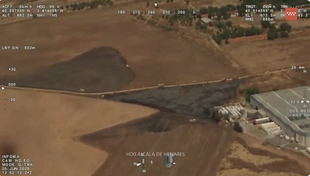 Controlado un incendio de pasto en Alcalá de Henares que amenazaba una nave