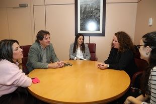 Fuenlabrada entrega a UNRWA la recaudación del festival suspendido 'Música por Palestina'