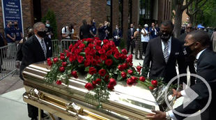 Familiares y amigos despiden a George Floyd
