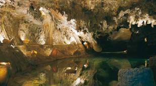 Rincones de España: La Gruta de las Maravillas