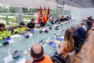 Almeida ha presidido la reunión de coordinación de efectivos de cara a la visita del Papa.