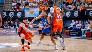 El Estudiantes cae en La Coruña y pospone el sueño del ascenso