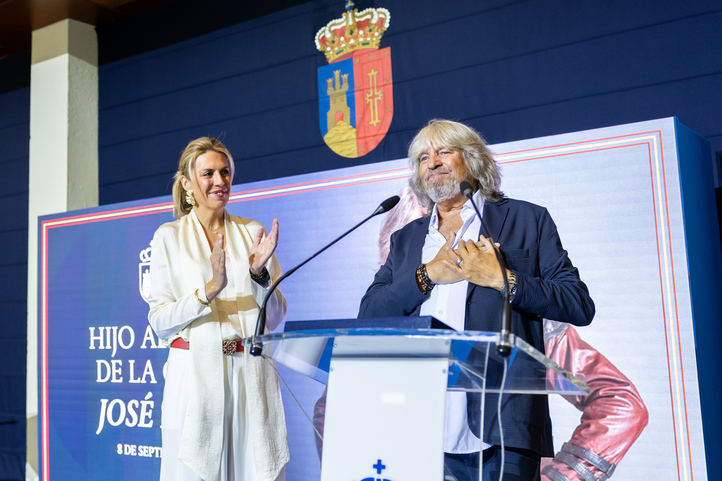 José Mercé recibe el título de Hijo Adoptivo de Pozuelo de Alarcón