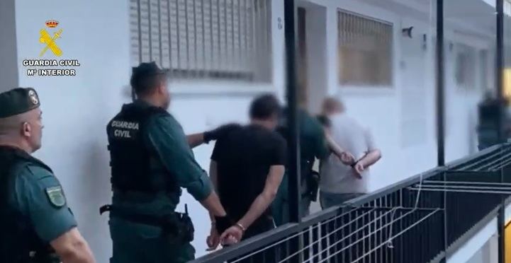 La Guardia Civil detiene a los integrantes de un grupo criminal especializado en el robo de viviendas por el método del 'bumping' e 'impresioning'