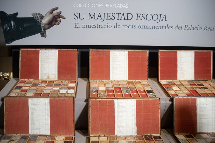 Mármoles de la exposición 'Su Majestad escoja'