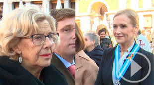 Cifuentes y Carmena en misa, juntas pero no revueltas