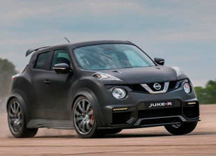 Nissan Juke-R. 600 CVbajo el pie