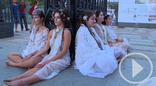 "Las novias por el clima" se encadenan en El Retiro