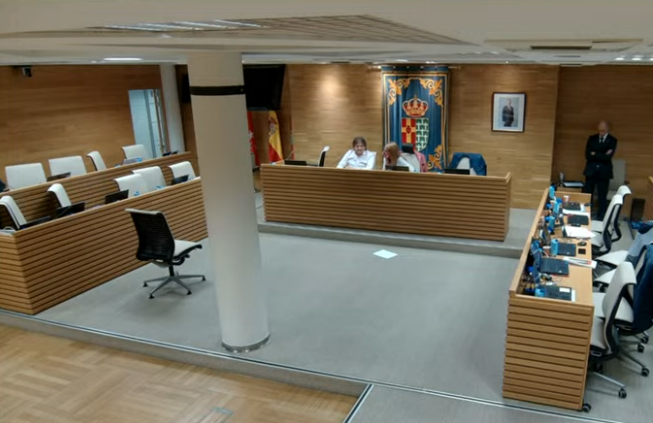 Pleno de Getafe sin los grupos municipales durante la moción de Vox