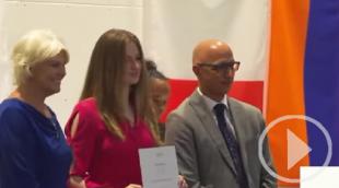 La princesa Leonor se gradúa en Gales acompañada por los Reyes y la infanta Sofía