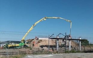 Pinto instalará las vigas del tramo central del puente Isaac Albéniz