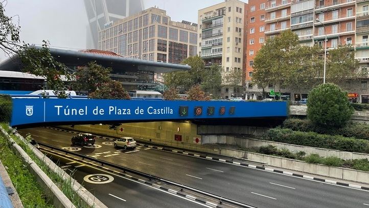 Recreación de uno de los nuevos paneles de acceso al túnel de plaza de Castilla