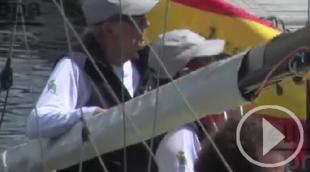 Juan Carlos I sale a navegar a bordo del 'Bribón'