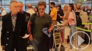 Rodolfo Sancho, visiblemente tranquilo, viaja a Tailandia para visitar a su hijo Daniel