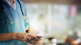 Examen MIR en la Complutense: más de 5.500 aspirantes se disputan casi 2.000 plazas