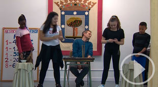 Los niños de San Ildefonso ya calientan sus gargantas