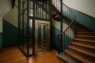 Empresa de ascensores en Madrid: cómo modernizar un edificio antiguo sin perder su esencia