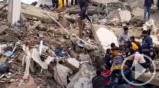 Más de 800 muertos en el terremoto más fuerte de Turquía en 30 años