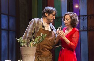 Carmelo Gómez y Ana Torrent en Todas las noches de un día