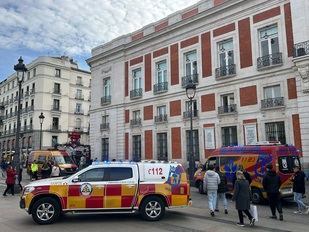 Detenido por agredir a una anciana en el andén de la Línea 1 del Metro en Sol