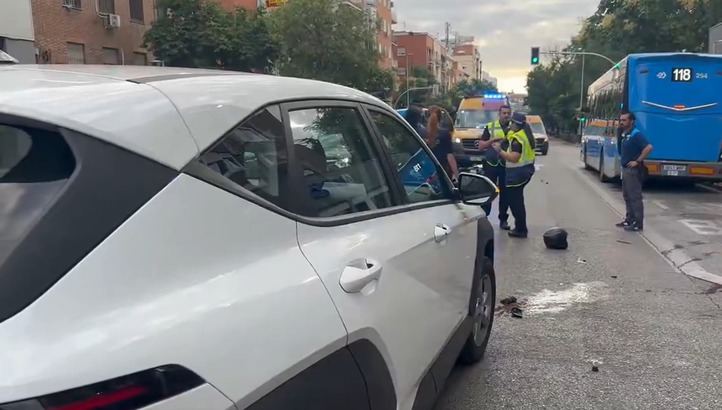 Herido grave un motorista por una colisión con un turismo en General Ricardos