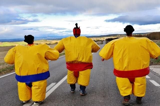 Humor amarillo The Race