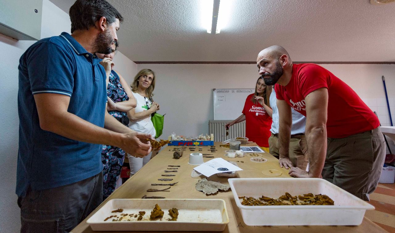 Integrantes del campo de trabajo. [Foto: Comunidad de Madrid]