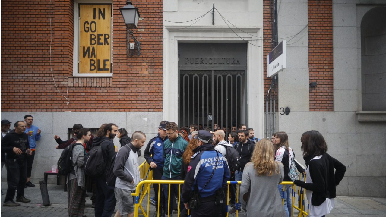 Intento de desalojo de La Ingobernable. (Archivo. Kike Rincón)