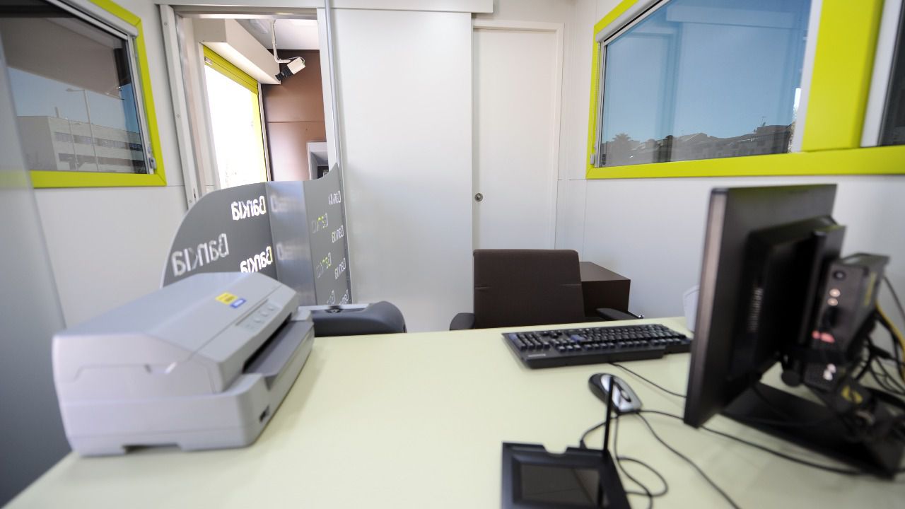 De media, se realizan 220.000 operaciones anuales en estas sucursales móviles (Bankia)