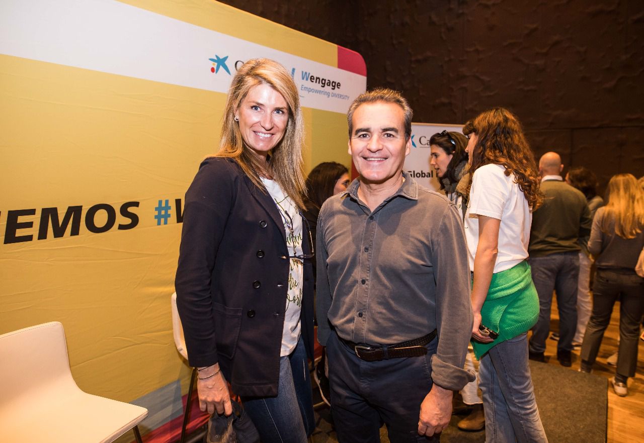 Ana Quirós, directora corporativa de Relaciones Laborales, Cultura y Desarrollo de CaixaBank; y Rafael Herrador, director territorial Centro de CaixaBank.