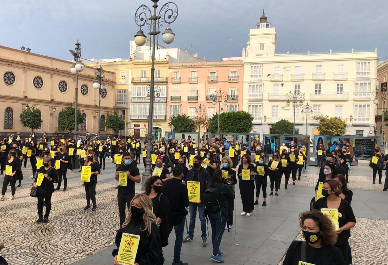 Protesta del sector de las peluquerías y centros de estética