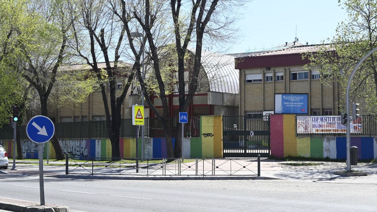 Exterior de un centro educativo en Madrid