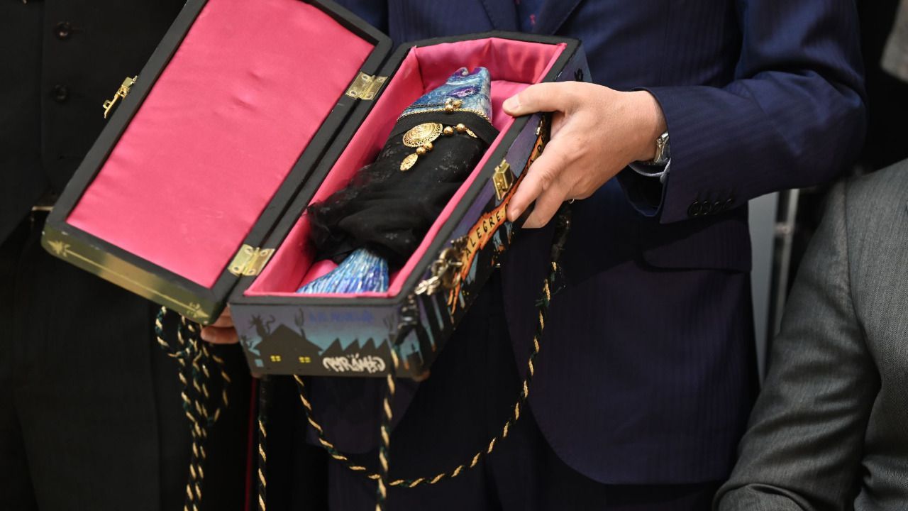 La sardina en su pequeño ataúd