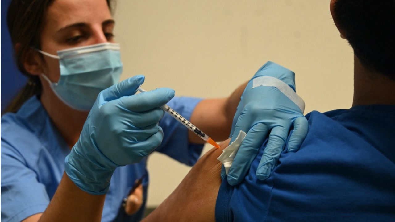 Vacunación infantil (Foto: Chema Barroso)