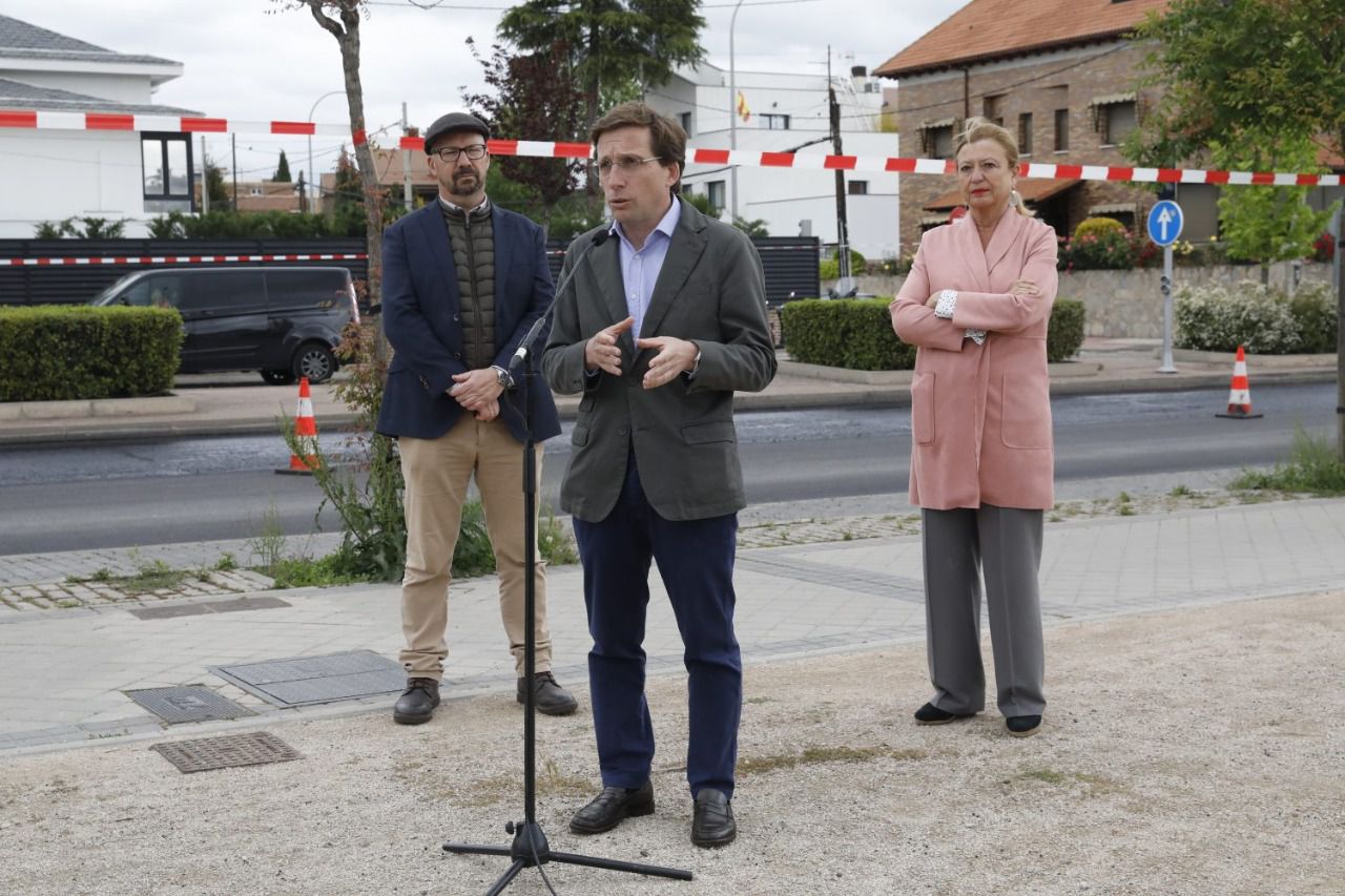 José Luis Martínez-Almeida durante la presentación de la Operación Asfalto 2022