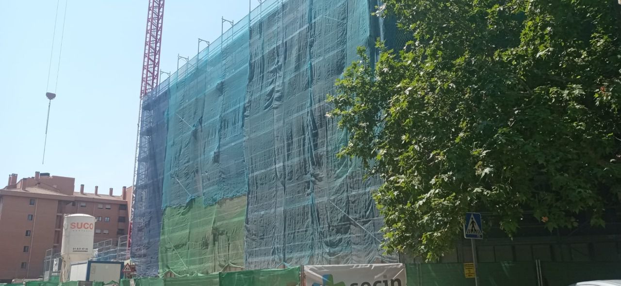 Construcción del gimnasio privado. Fuente: Plataforma Vecinal de San Blas