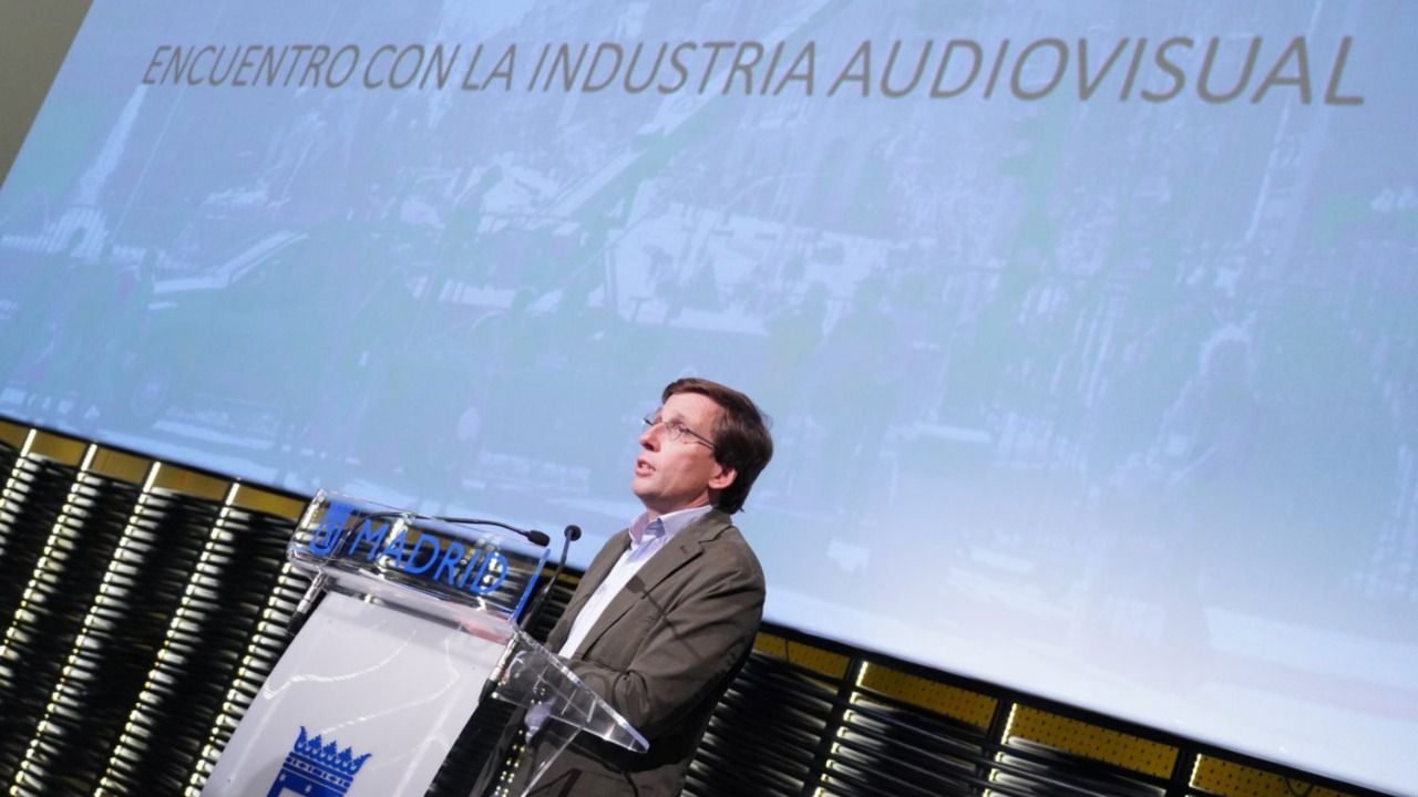 Almeida se reúne con el sector de la industria audiovisual (Foto: Ayuntamiento de Madrid)