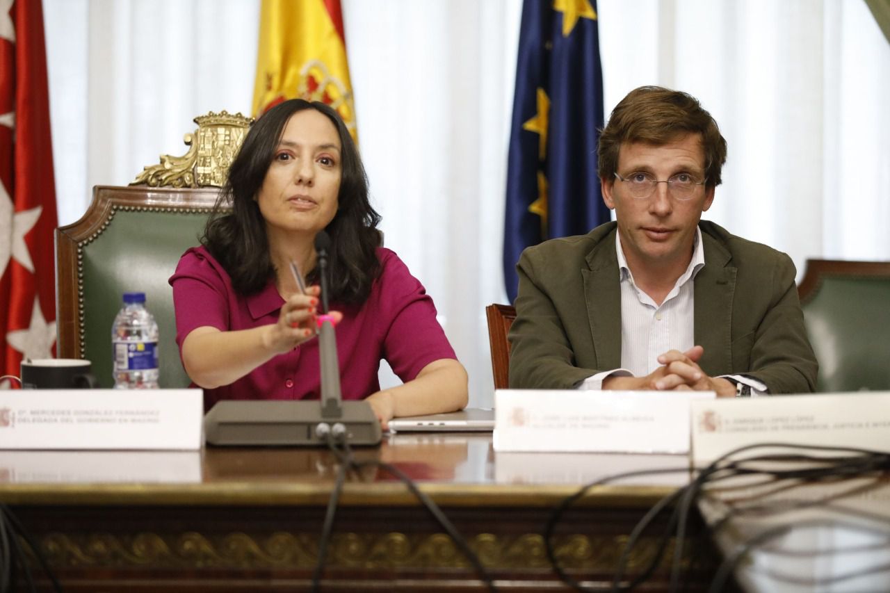 Mercedes Gonzáles y José Luis Martínez Almeida