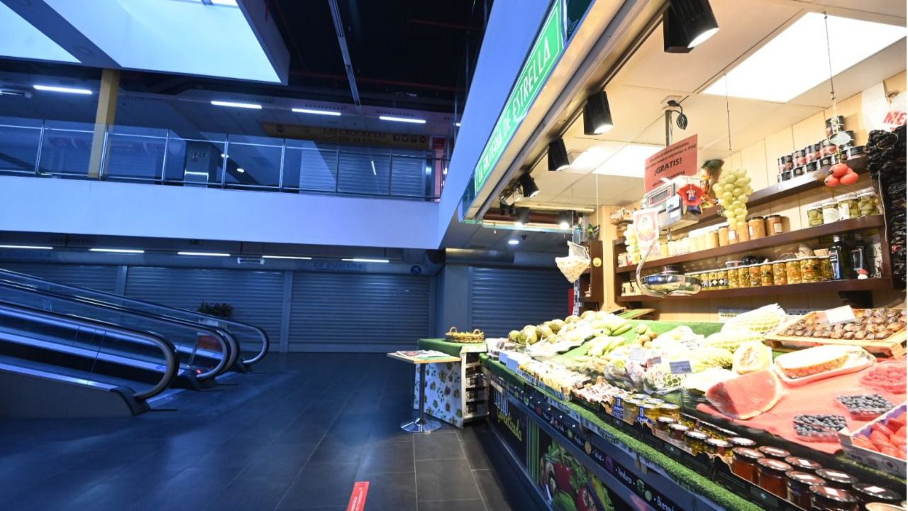 La frutería de Estrella. (Foto: Chema Barroso)