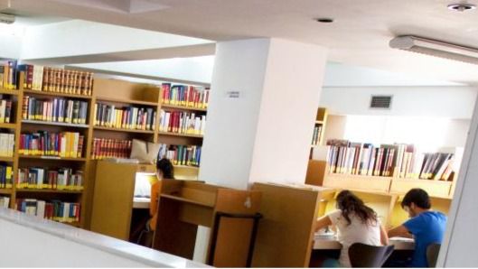 Interior de la biblioteca Manuel Alvar. Foto: Comunidad de Madrid