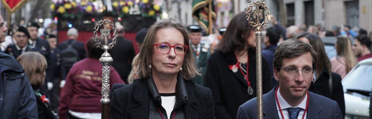 Cayetana Hernández junto a Almeida. Foto: Ayuntamiento de Madrid