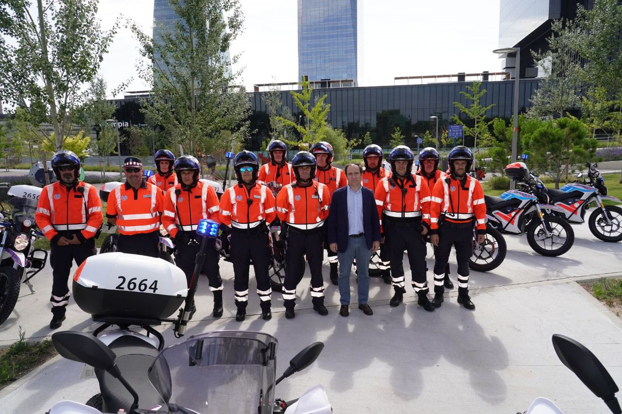 Presentación de las nuevas motos eléctricas para los Agentes de Movilidad de Madrid (Foto: Ayuntamiento de Madrid)