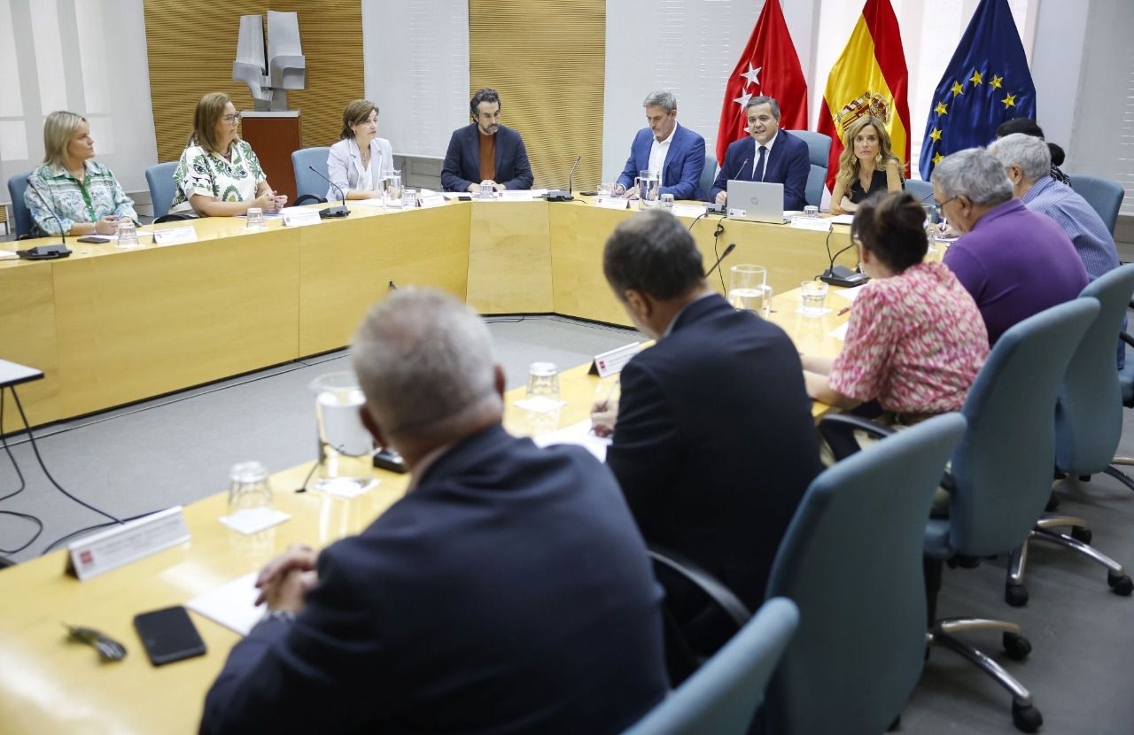 Reunión con las asociaciones de víctimas del terrorismo (Foto: Comunidad de Madrid)