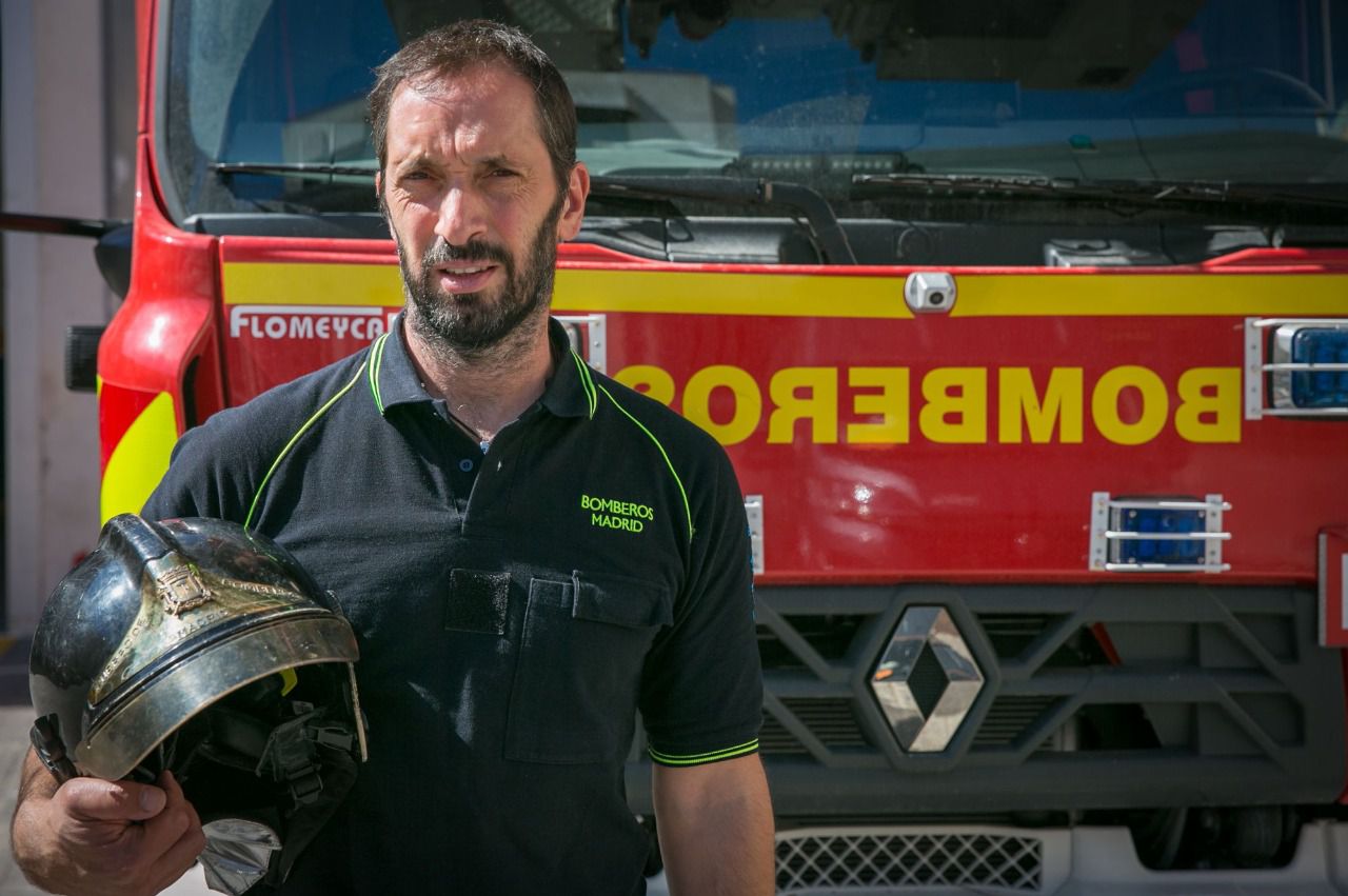 Sergio Tubío en su parque de Bomberos