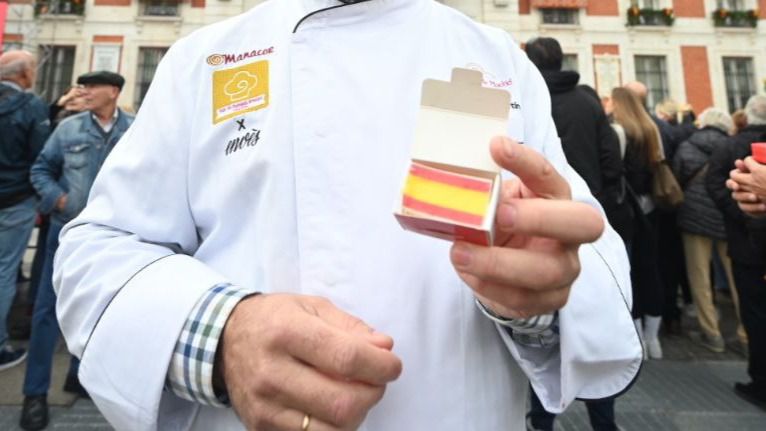 Pastel que se repartirá en Sol este martes (Foto: Chema Barroso)