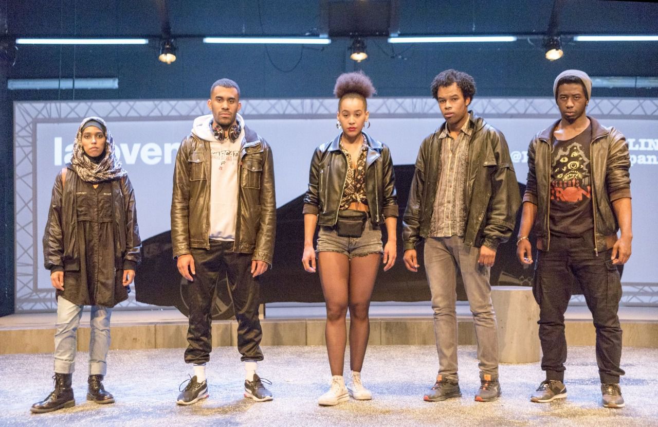 Elenco multi racial de Gazoline. 2019. (Foto: Antonio Castro)