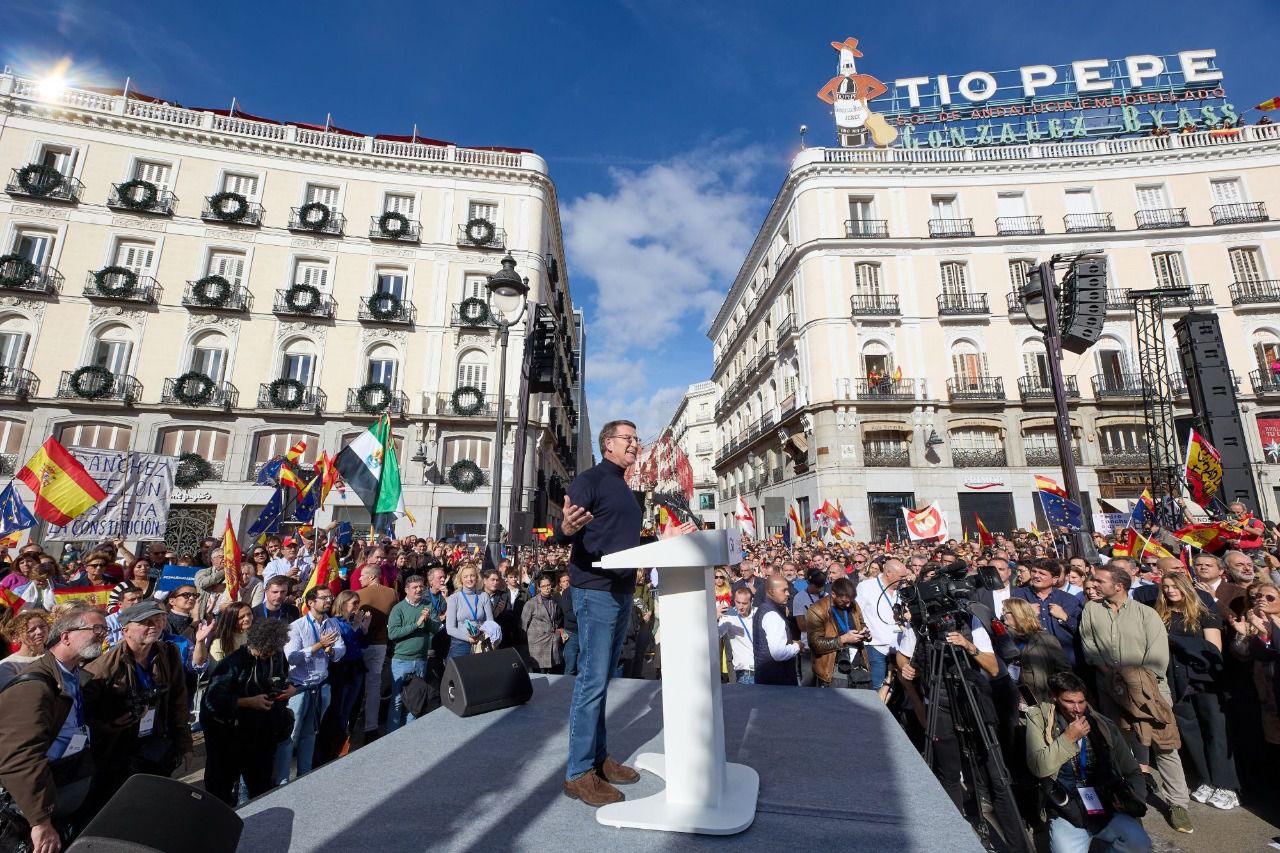Alberto Núñez Feijóo hablando durante el acto.
